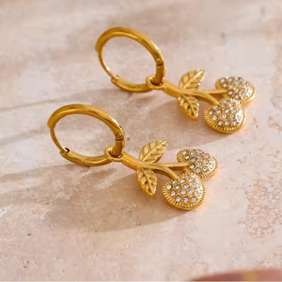 NEW NWT 2025 Gold Cherry Earrings with Crystals - Picture 1 of 8